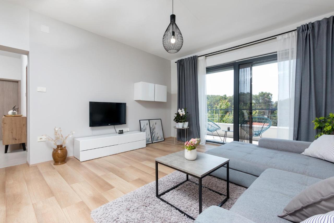 Apartman Olea Pula Ngoại thất bức ảnh